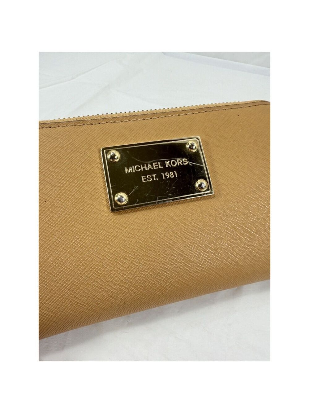 Michael Kors Leather Zip Around Wristlet Wallet butterscotch yellow - Picture 4 of 11